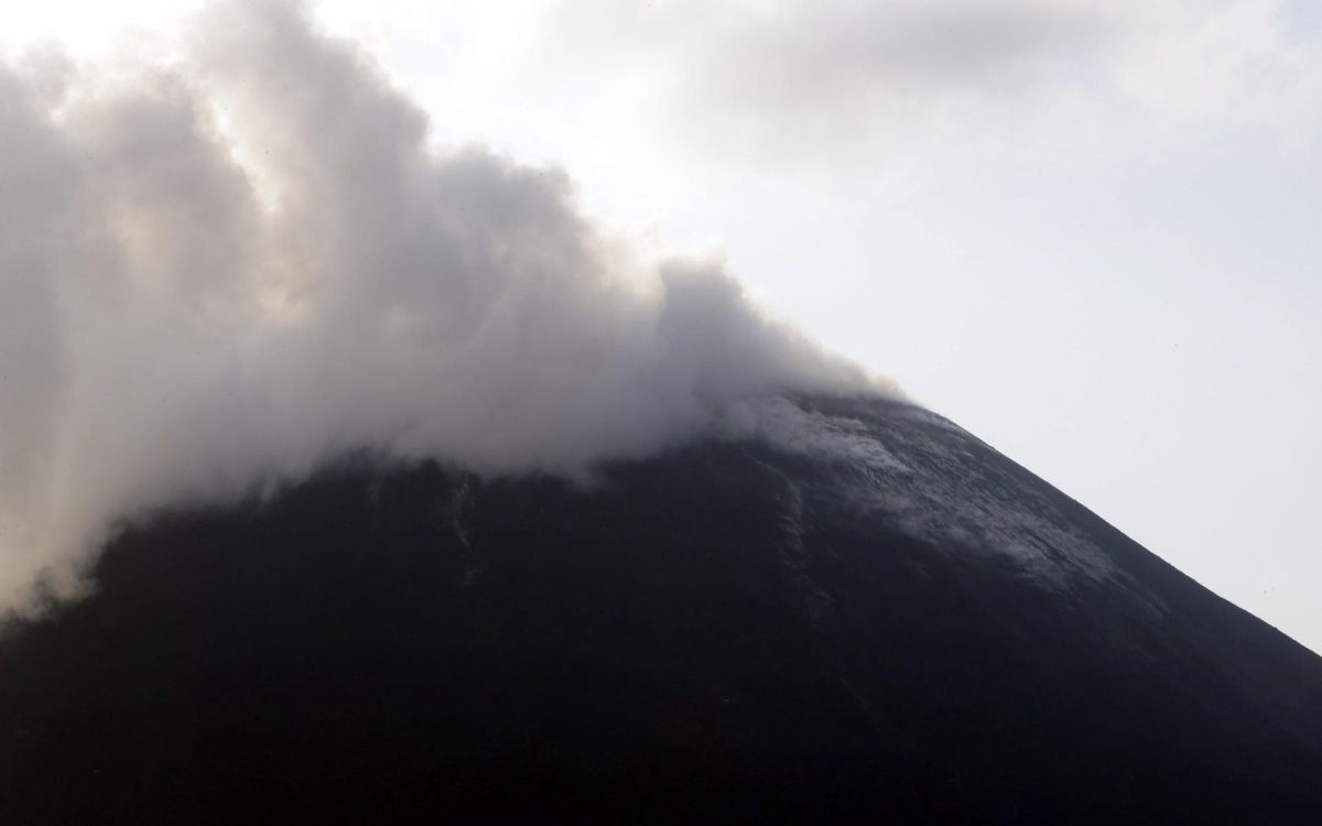 La erupción del volcán Krakatoa: el fenómeno que revolucionó el estudio de la atmósfera