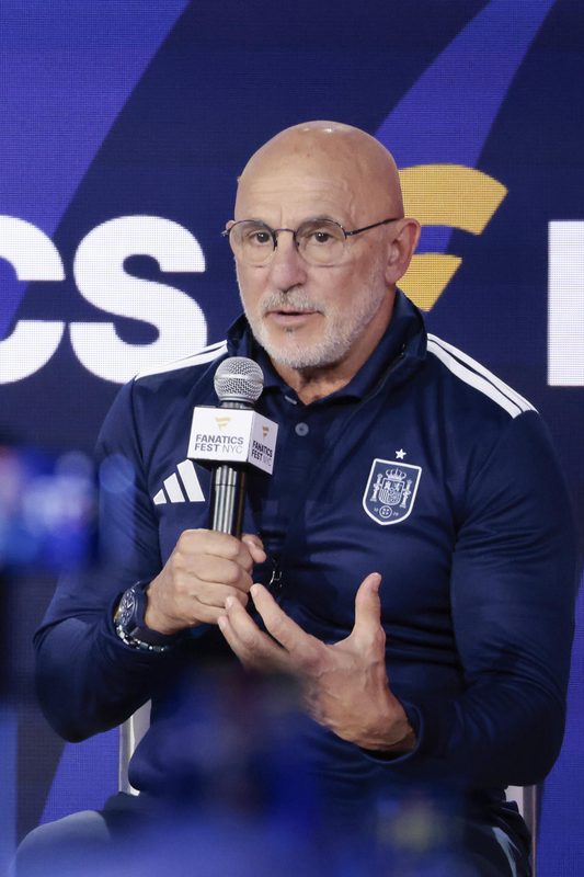 Luis de la Fuente: “Firmaría llegar todos los años a una final y perderla”