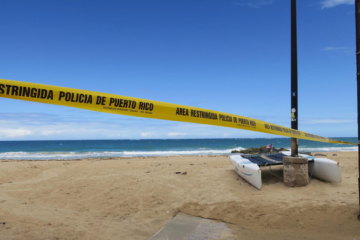 Muere ahogado un hombre de 82 años en la playa Polita de Salinas