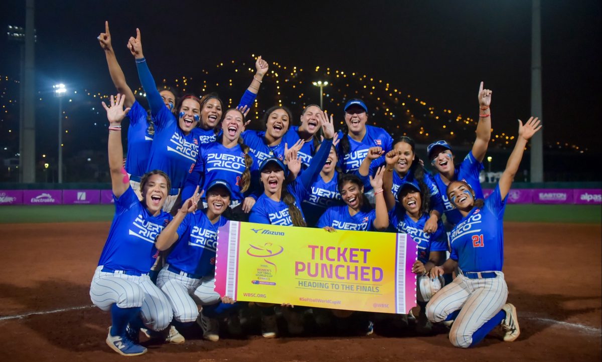 PR va a la final mundial de sófbol femenino