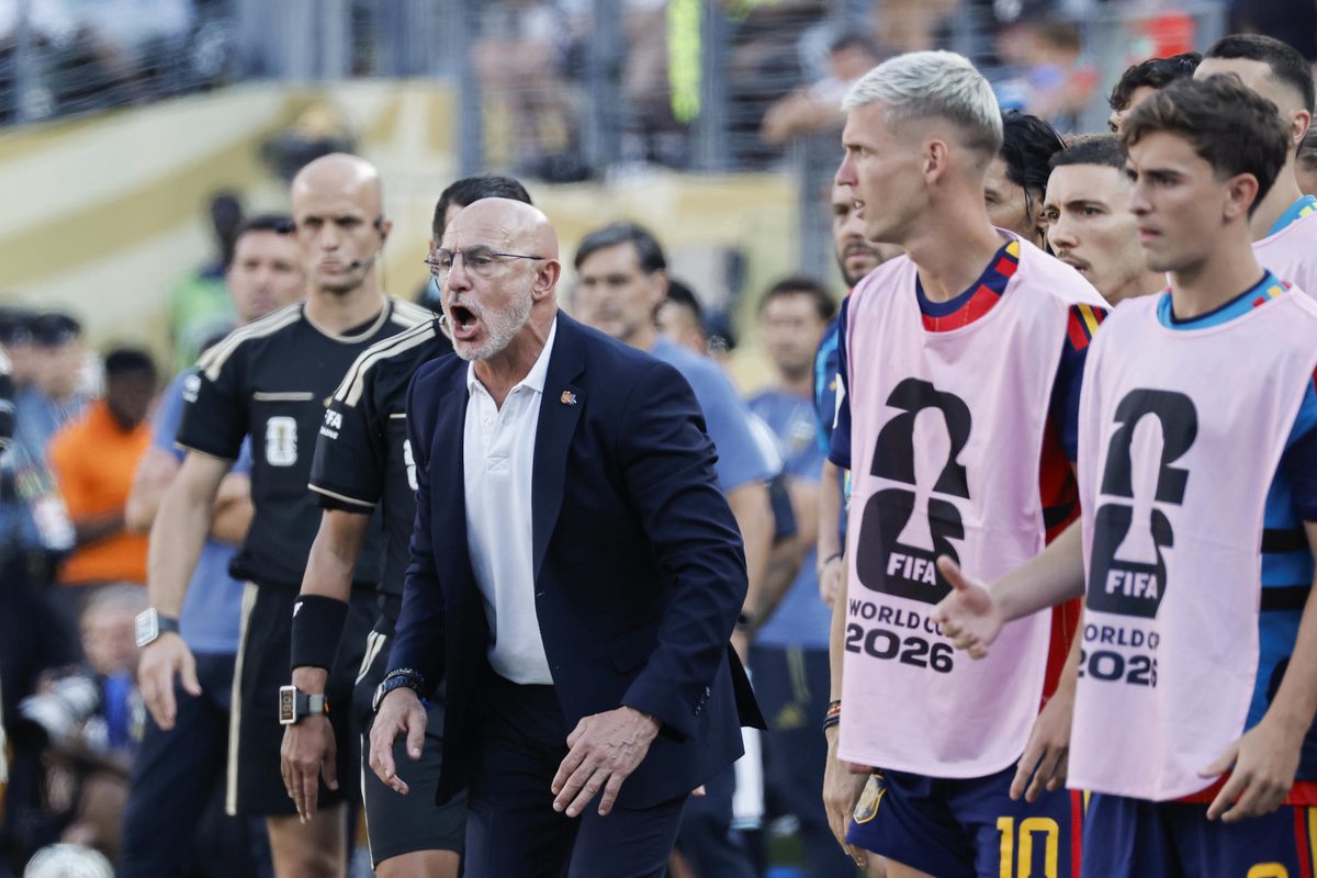 Luis de la Fuente, el «padre» de una familia que es campeona del mundo