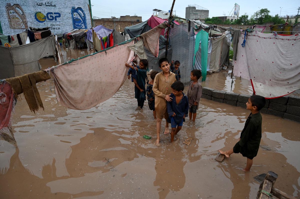Las lluvias monzónicas dejan al menos 23 muertos y 55 heridos en Pakistán