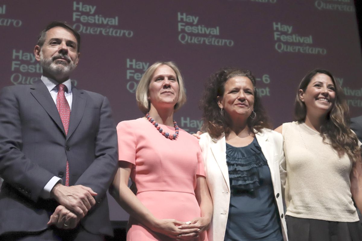 Entre recortes de presupuesto, Hay Festival logra nueva edición en México con María Dueñas