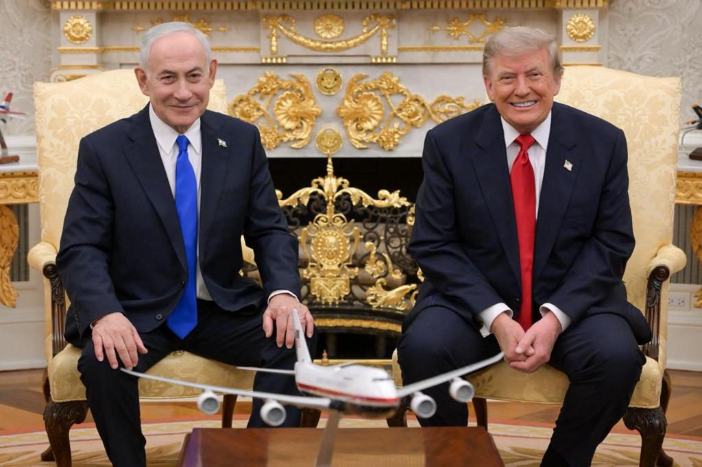 Trump califica de «muy buena» su reunión con Netanyahu y congresistas de EE.UU.