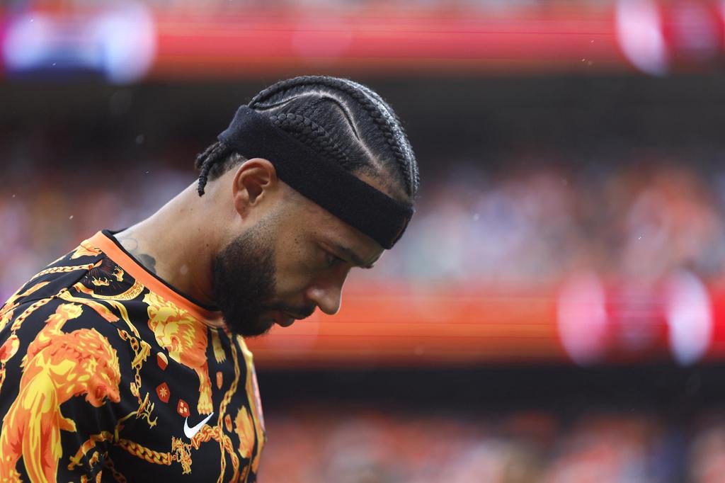 Memphis Depay acusa al Corinthians de incumplir un acuerdo para renovar su contrato