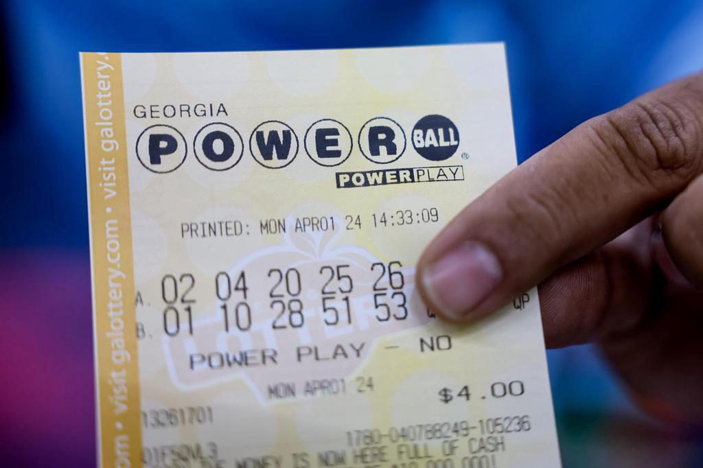 Puertorriqueños ganan $100,000 y $50,000 de los juegos variados del Powerball