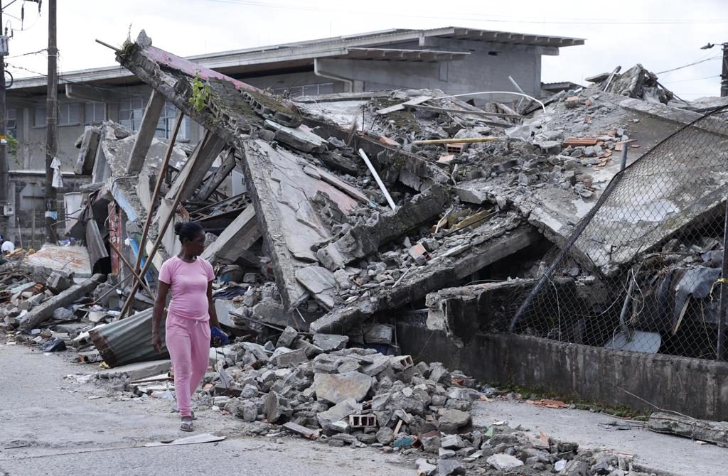 Colombia contabiliza ya 281 muertos y 379 desaparecidos por el terremoto