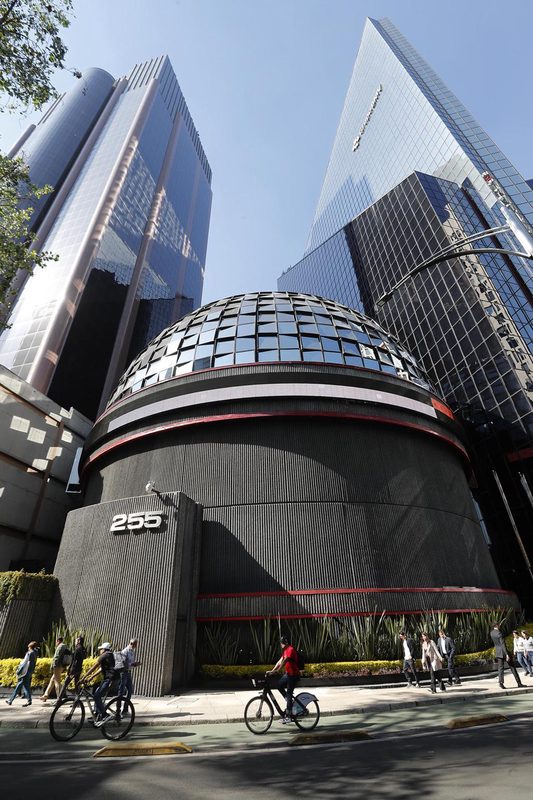 La Bolsa mexicana cae 0,22 % en línea con mercados de EE.UU.
