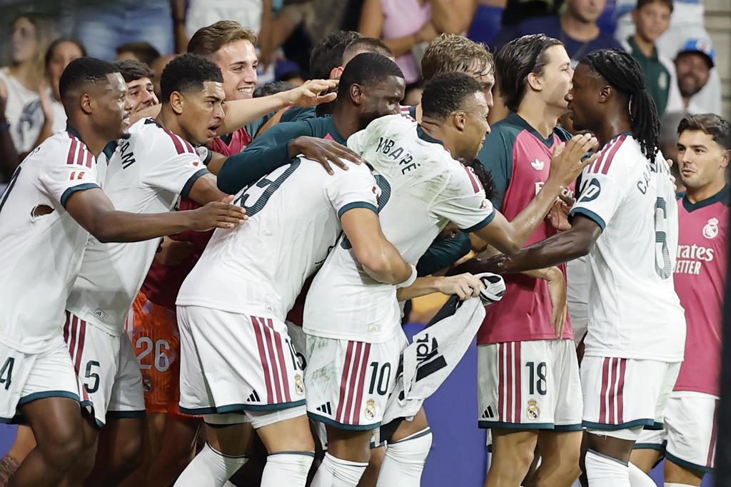 1-2. Espí engalana el debut de Mourinho contra el Espanyol