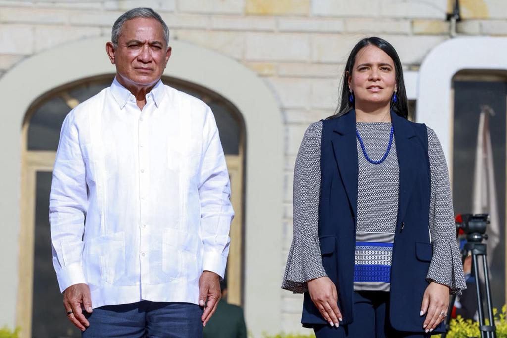 Primer ministro de Belice llega a Honduras para fortalecer relaciones bilaterales