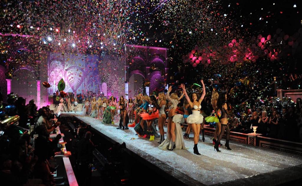 El desfile de Victoria’s Secret vuelve a Los Ángeles el próximo 18 de octubre, dice People