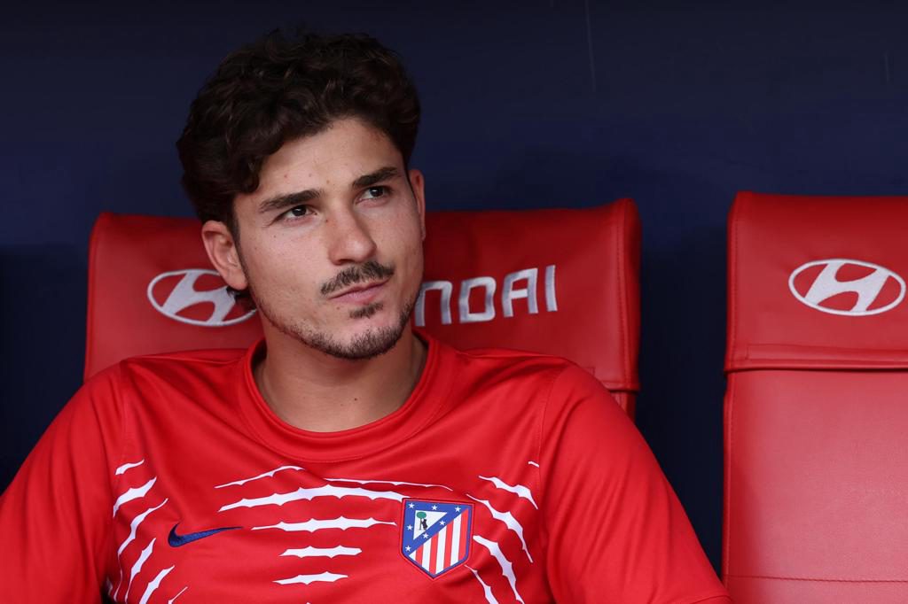 El Barça mantiene su oferta al Atlético por Julián Alvarez